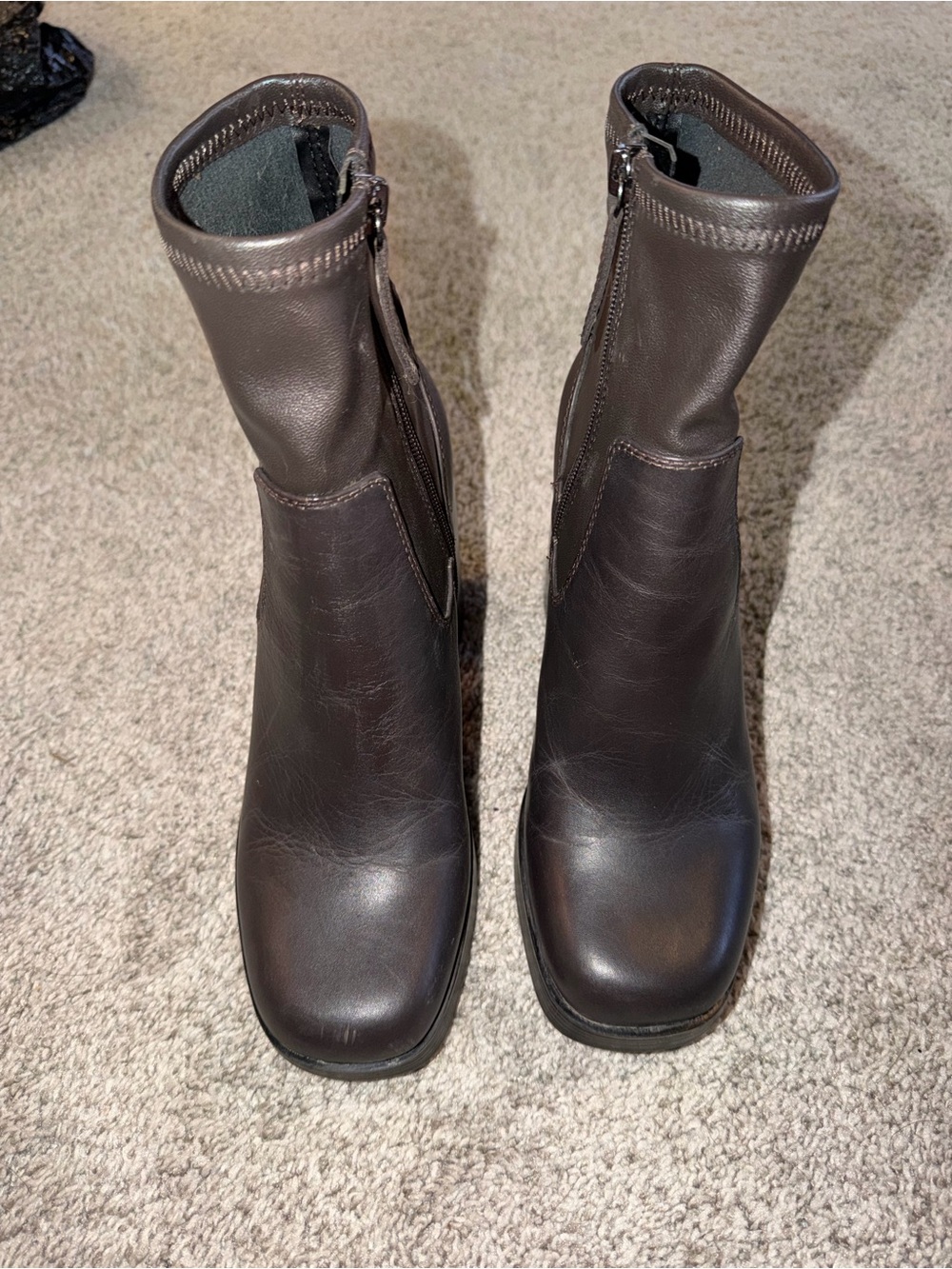 Aldo Classic Women's Brown Leather Mid-Calf Zip Boots